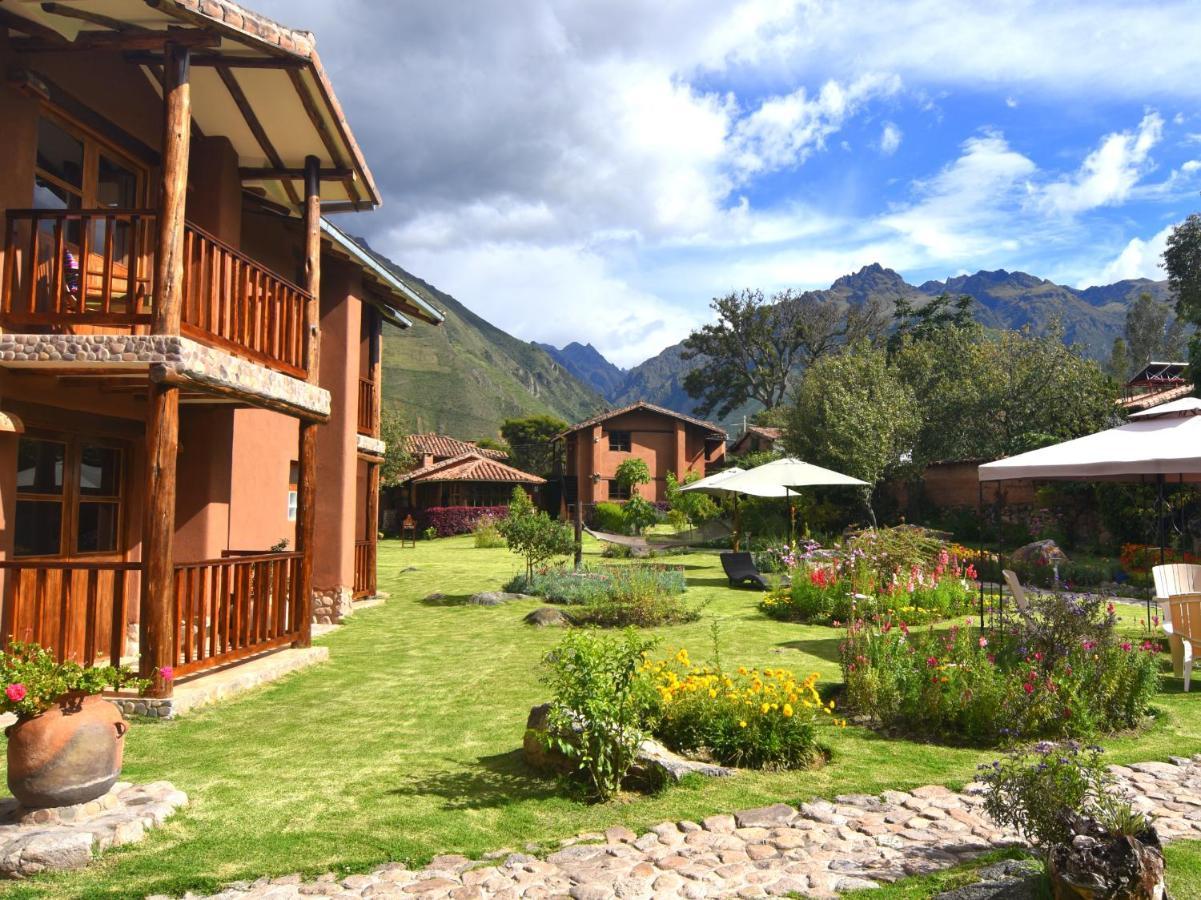 Lizzy Wasi Urubamba Hotel Exterior photo
